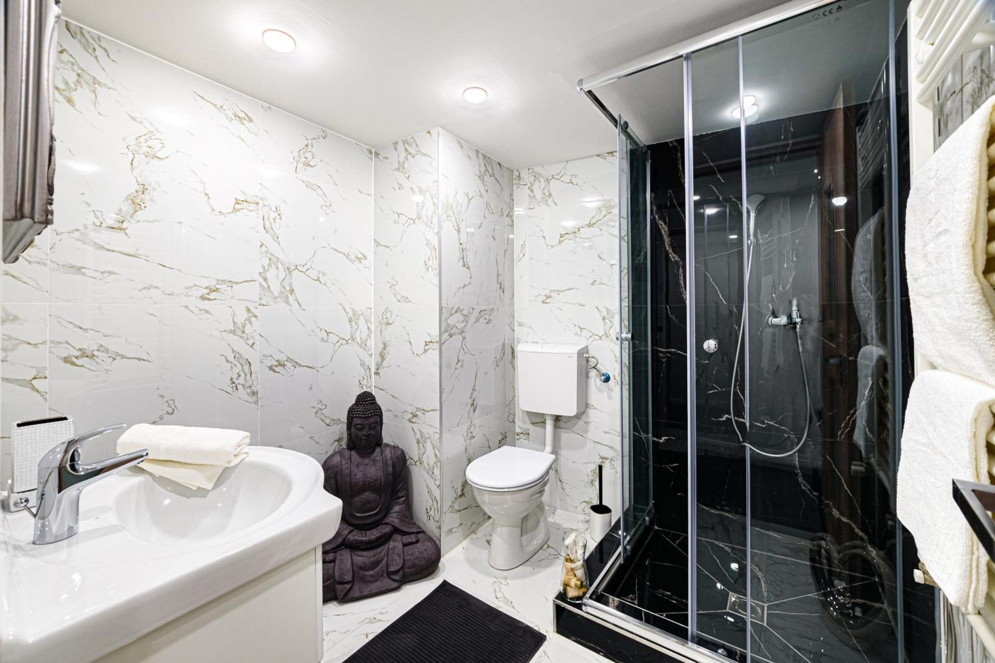 Gloria Downtown Apartments Budapest Luaran gambar